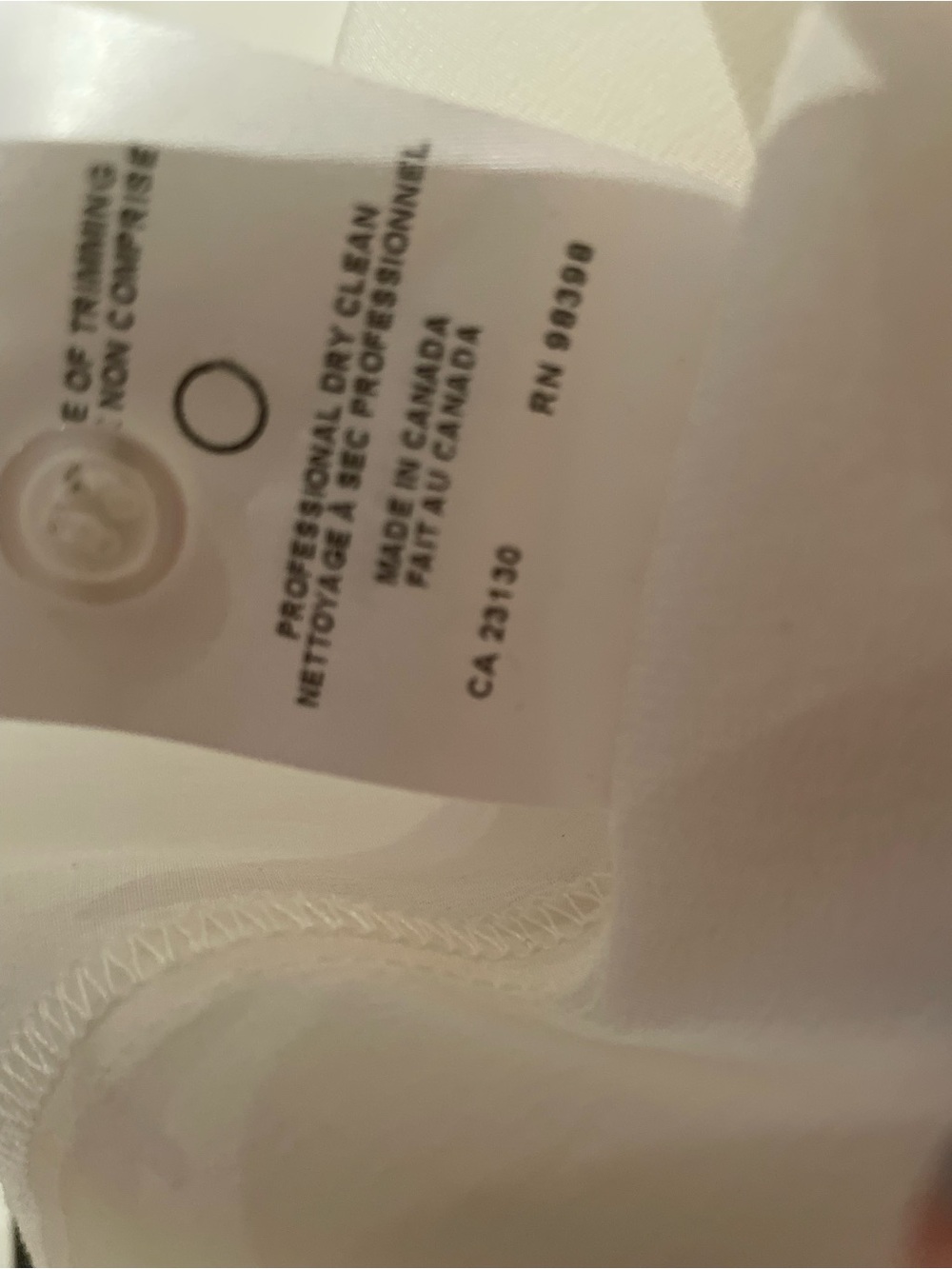 Judith & Charles Cream Blouse with Black Collar - Picture 5 of 5